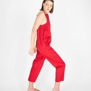 Chic Red Sleeveless Jumpsuit